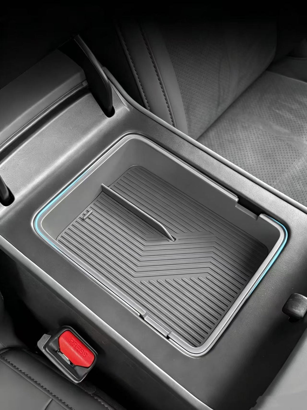 Center Console Armrest Storage Box for Leapmotor Lafa5/ B05