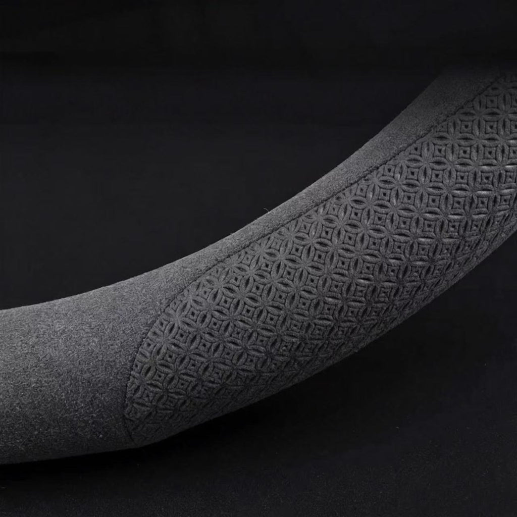 Anti‑Slip Steering Wheel Cover for Leapmotor T03/C11/S01