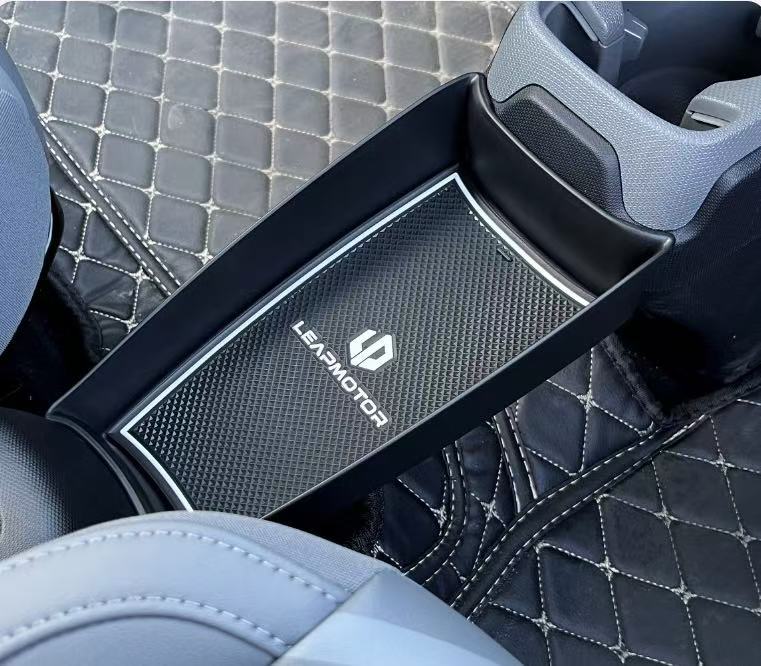Leapmotor T03 Custom-Fit Center Console Storage Organizer