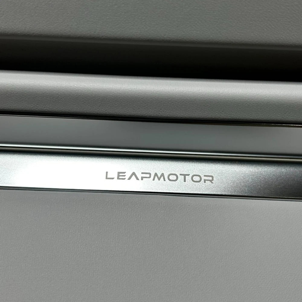 Passenger Side Foldable Tray Table for Leapmotor B10 B01 B05
