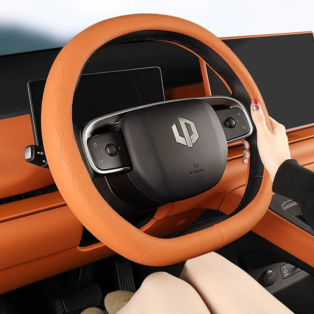 Leapmotor C10 Leather Steering Wheel Cover - Leapmotor Accessories