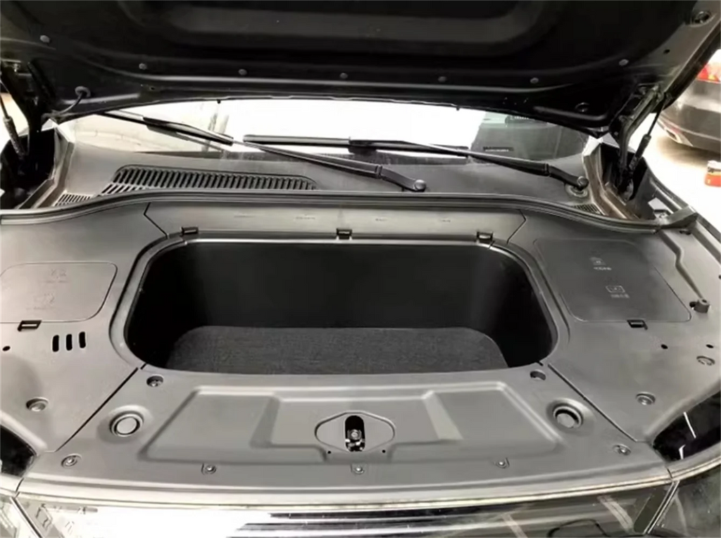 Car Front Trunk Storage Box Engine Hood Storage Compartment for 23-24 LEAPMOTOR C11